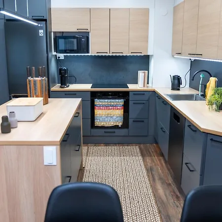 City Luppo - Spacious, Smart, Warm, Sauna, Wi-fi *